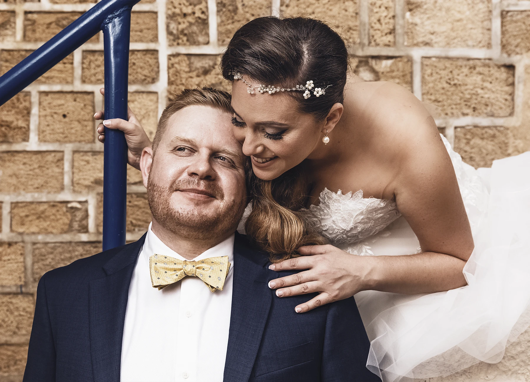 Mariés en gros plan à Jaffa, Israël - Laurène Zabary