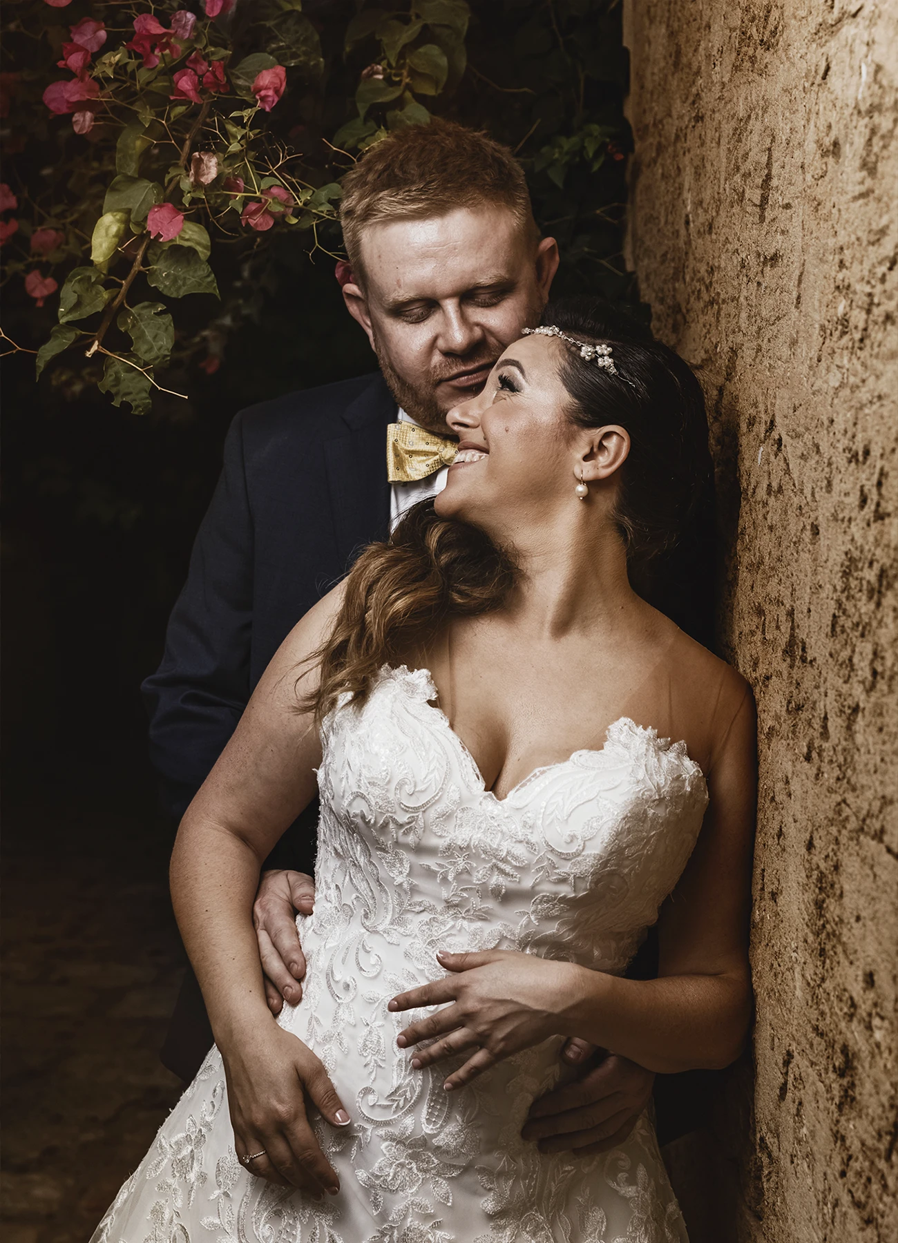 Mariés se regardant dans la vieille ville de Jaffa - Laurène Zabary